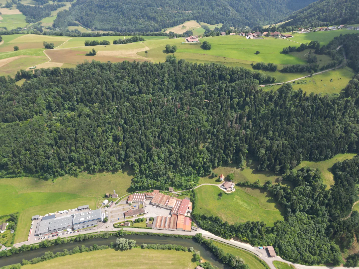 Flexible Gewerbeflächen in Saint-Ursanne - Foto 31 von 45