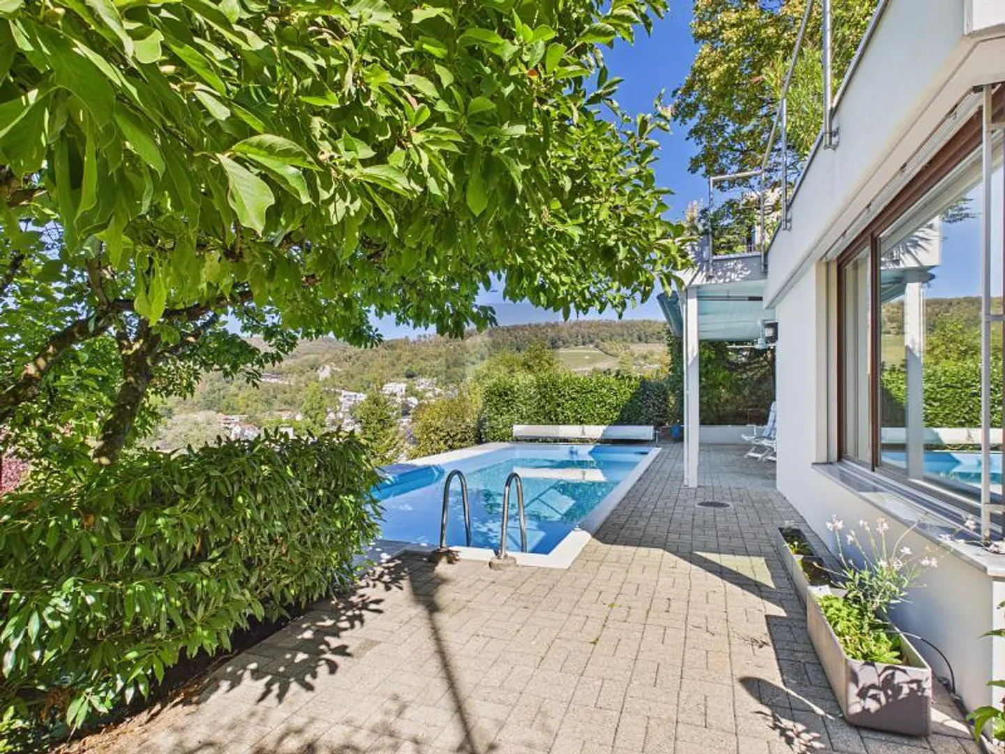 Di alta qualità con piscina privata e vista panoramica - Foto 1 di 6