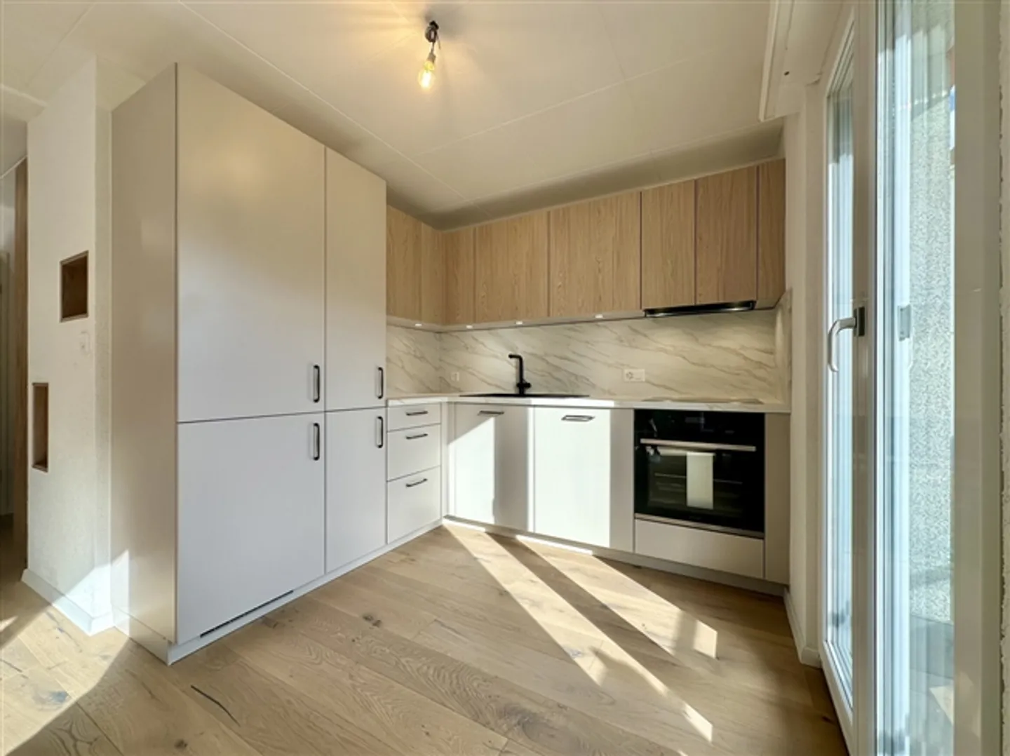 Opportunity to seize! First purchase or investment, you choose - Photo 2 of 6