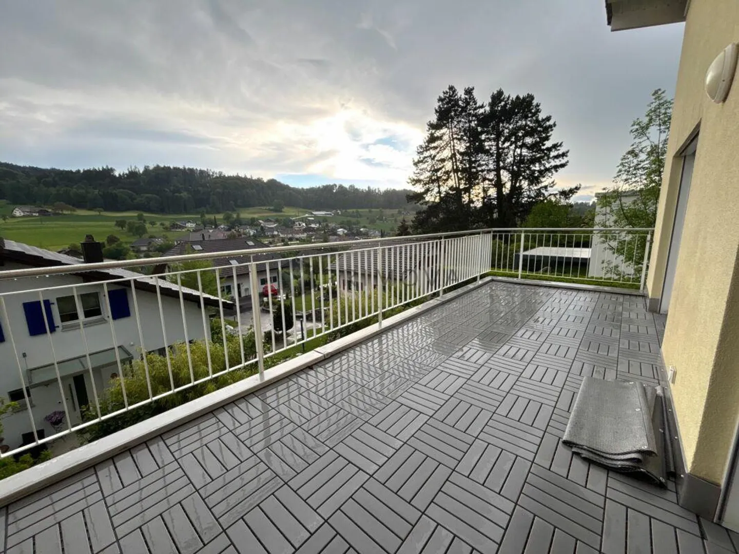 Vivi con una vista mozzafiato, questa casa nella migliore posizione è senza pari! - Foto 9 di 12