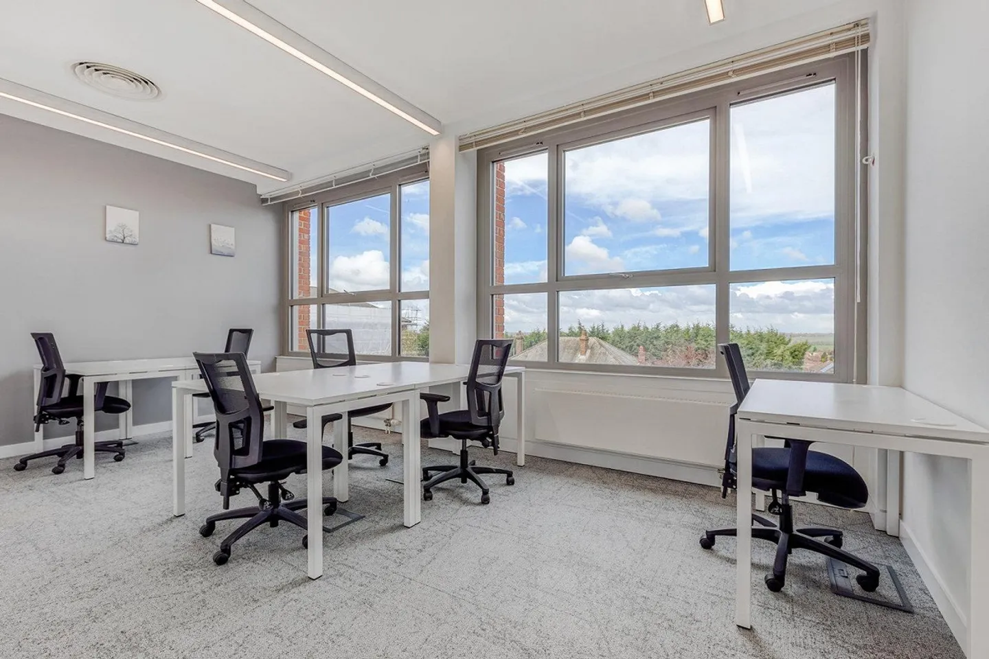 Ufficio privato per 50 presso Regus Airport - Foto 4 di 11