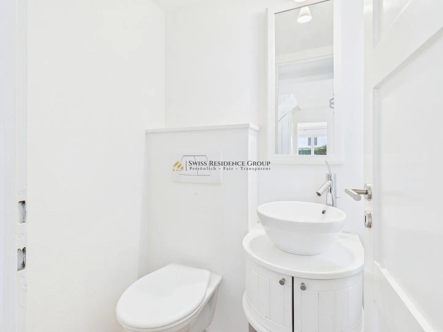 Casa a schiera ristrutturata con amore con giardino privato idilliaco - Foto 13 di 18