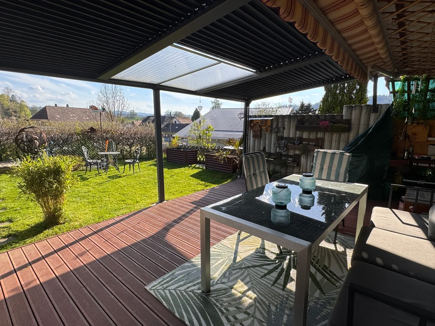 Charming Row House in Quiet Area - Photo 6 of 8