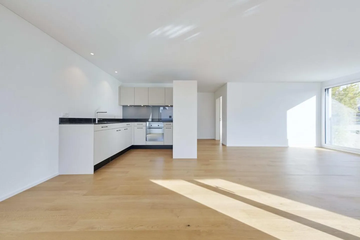 Appartamento luminoso e moderno di 3,5 locali a Wallisellen ZH - Foto 3 di 8