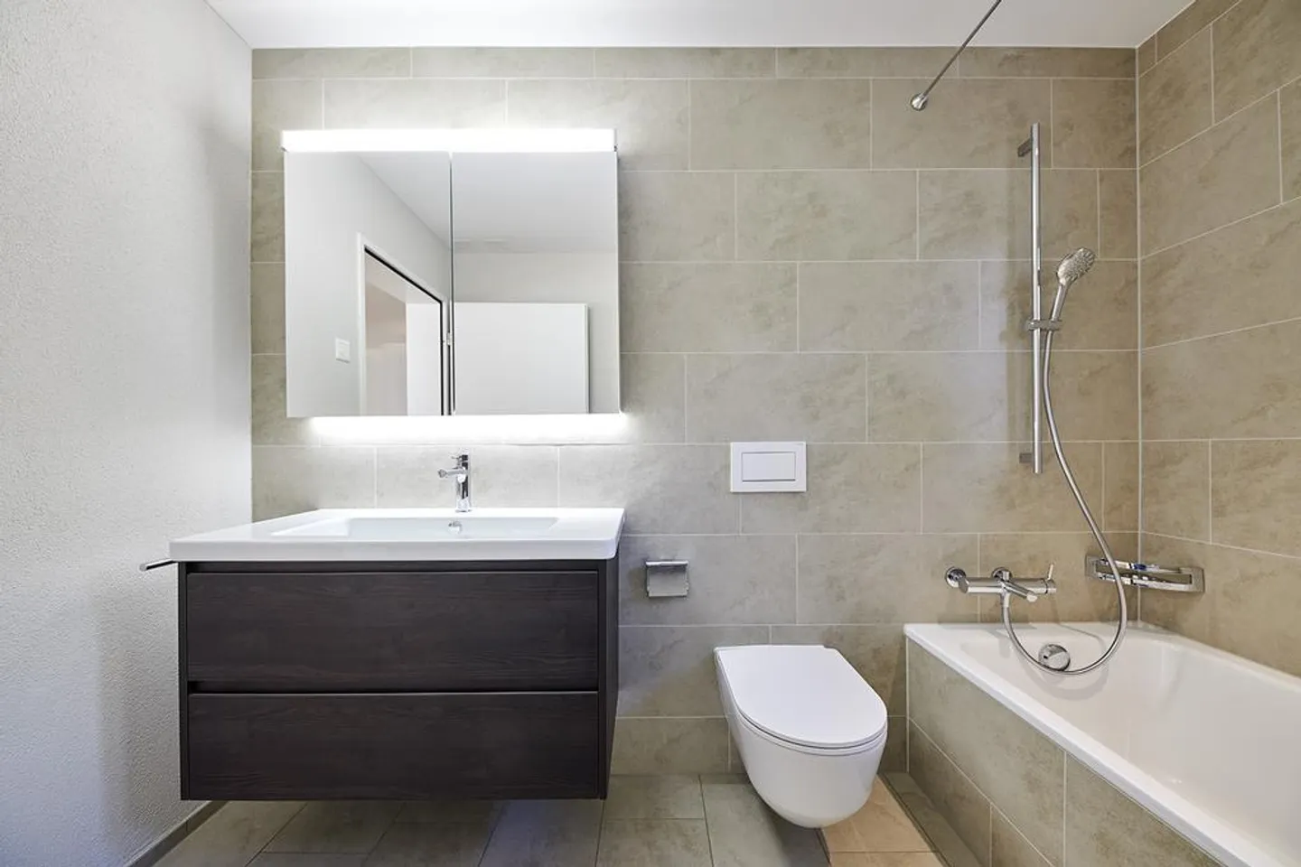 Appartamento luminoso e moderno di 3,5 locali a Wallisellen ZH - Foto 5 di 8