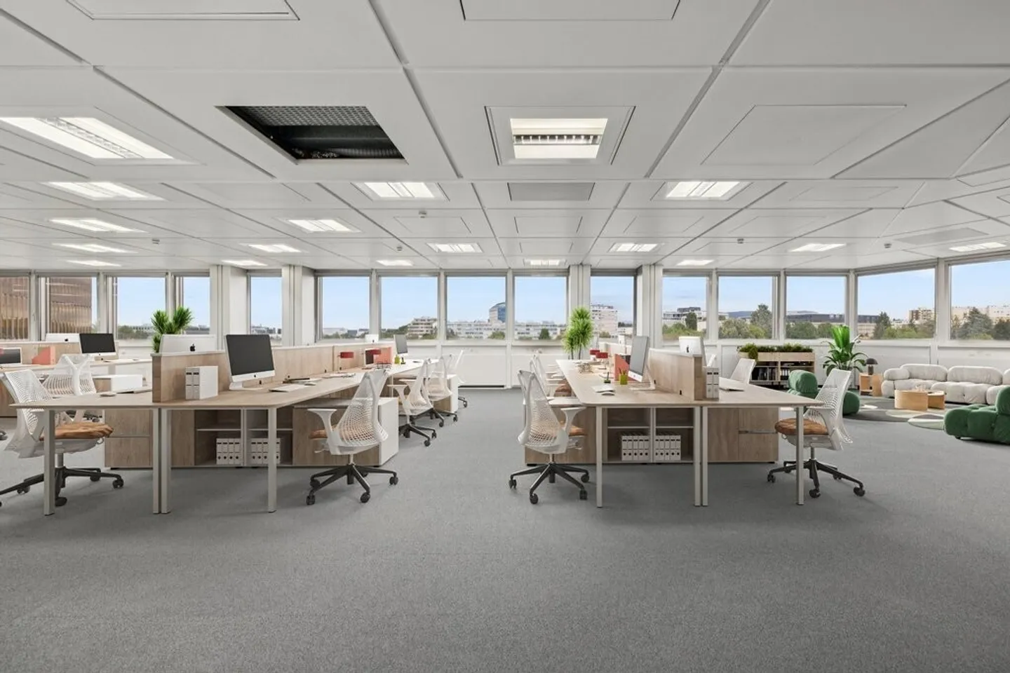 Renovated office space of 417 m2 on the 3rd floor - Photo 3 of 9