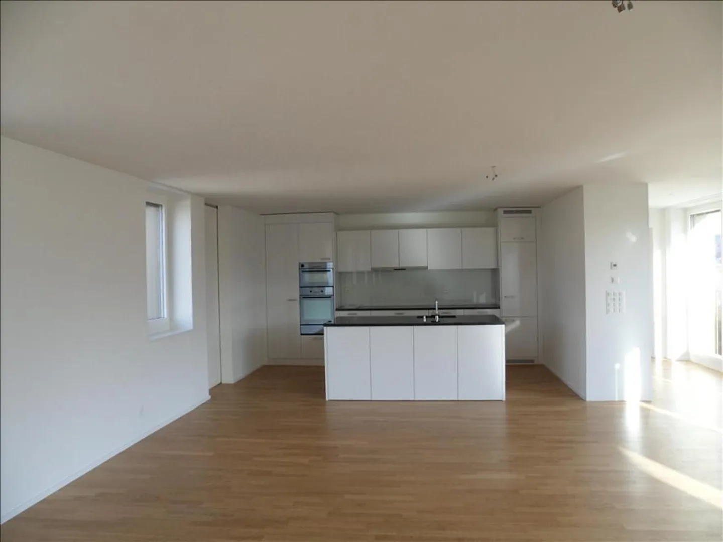 Appartamento Moderno Vicino al Lago - Foto 2 di 5
