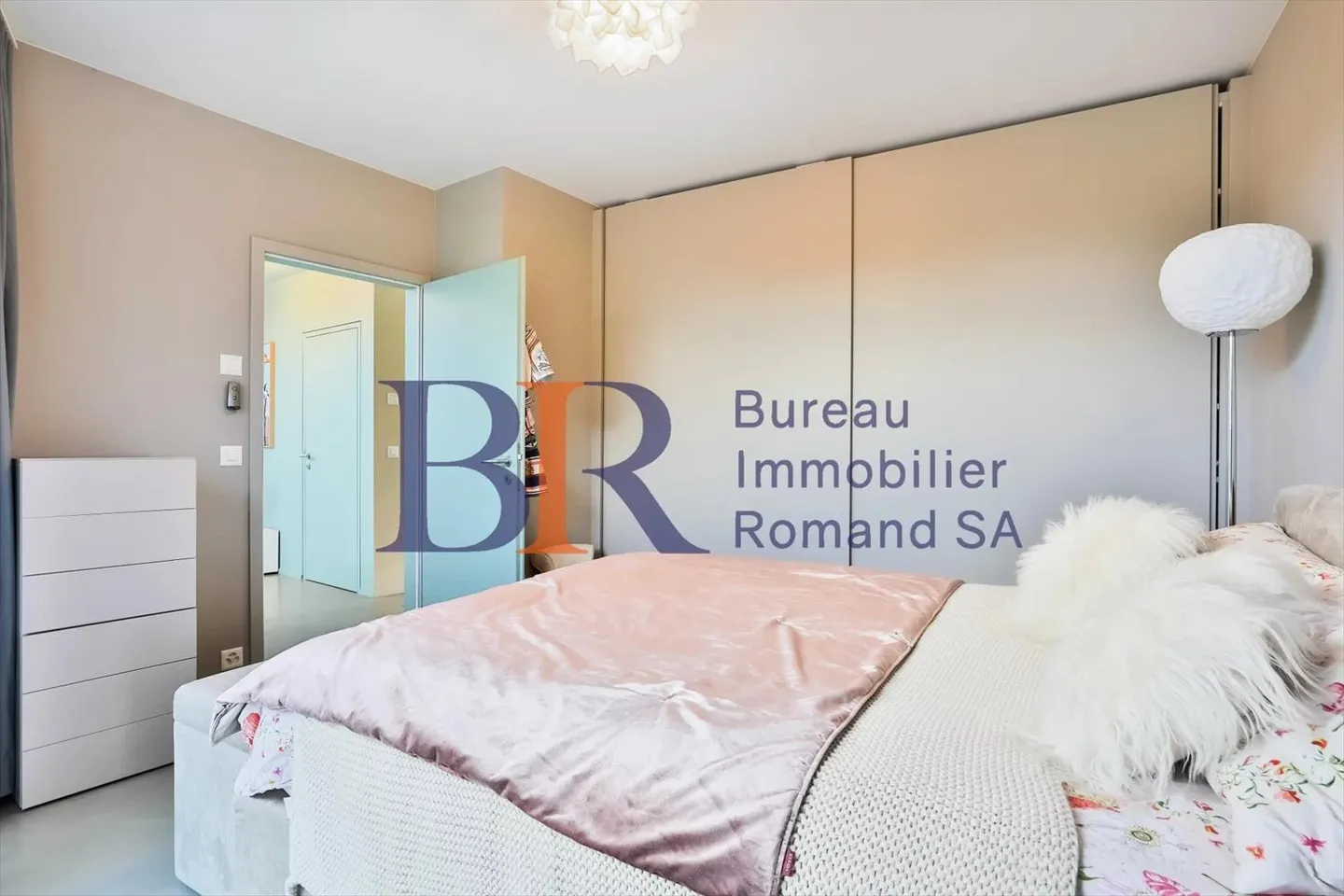 5.5-room apartment with garden - Photo 5 of 10