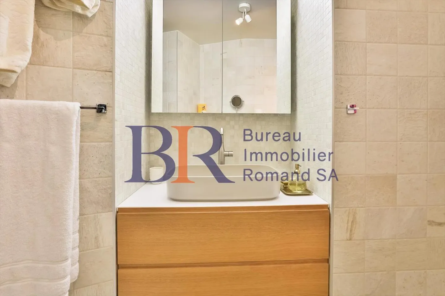 5.5-room apartment with garden - Photo 8 of 10