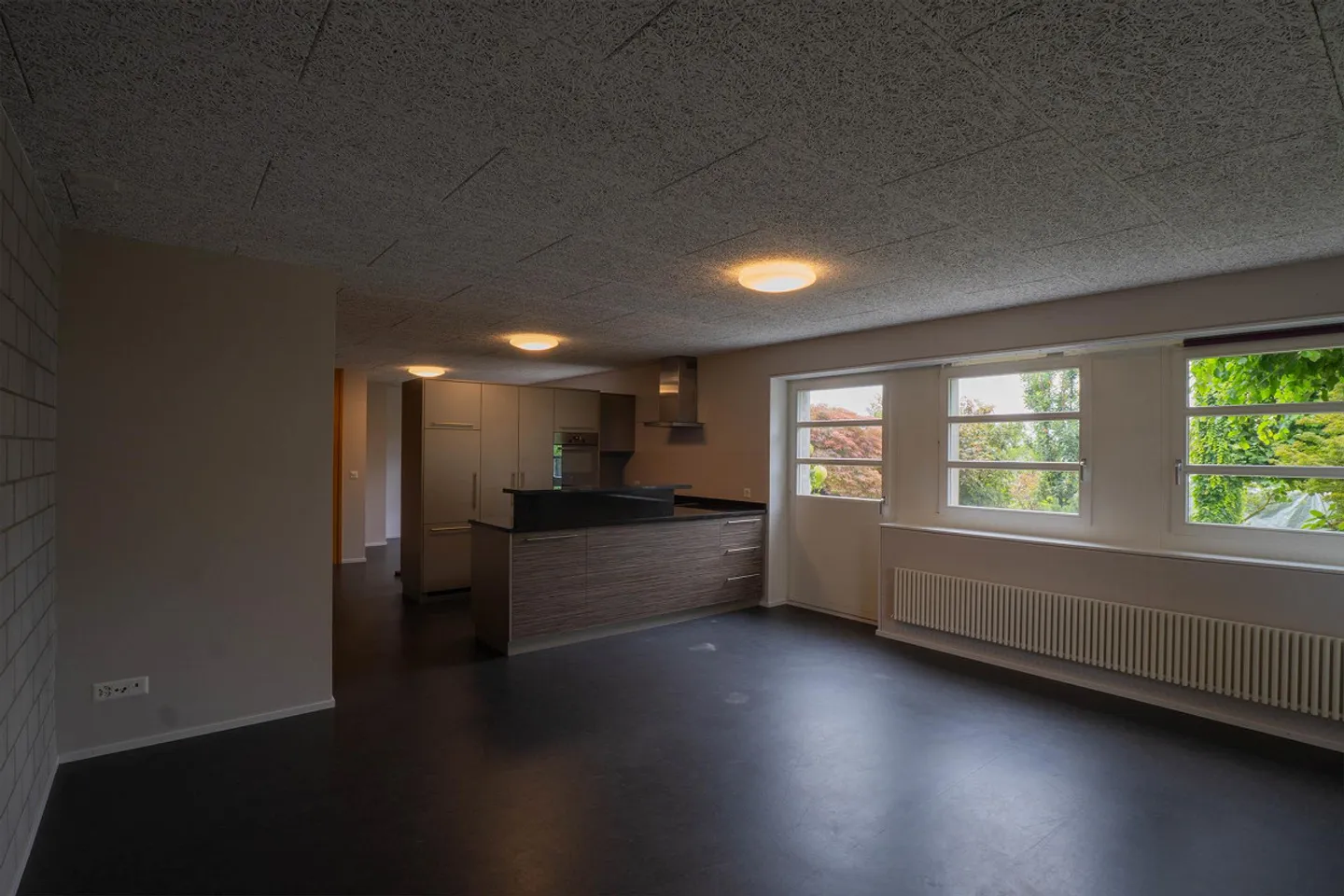 1.5 Room Apartment - Photo 2 of 8