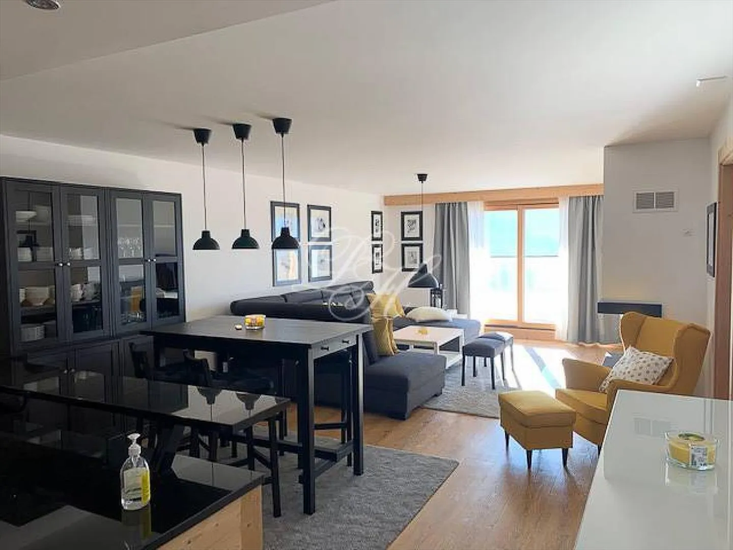 4.5 Room Apartment in Crans-Montana - Photo 6 of 13