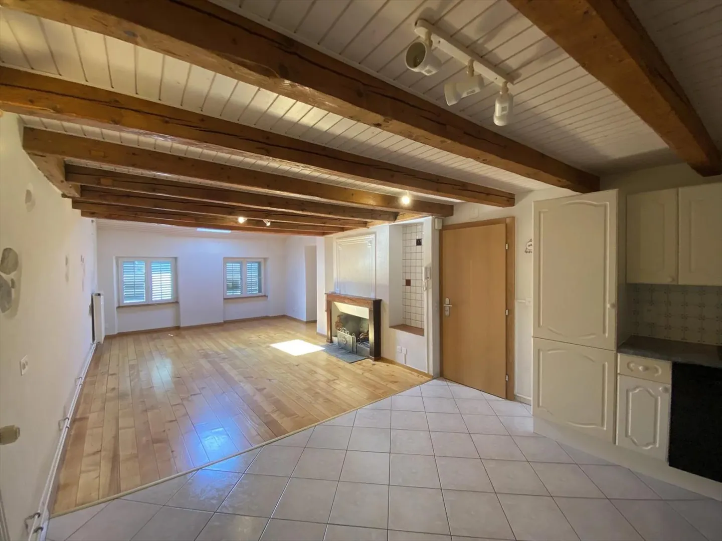 Apartment with 3.5 rooms (approx. 90 m2) on the 3rd floor - Photo 1 of 11