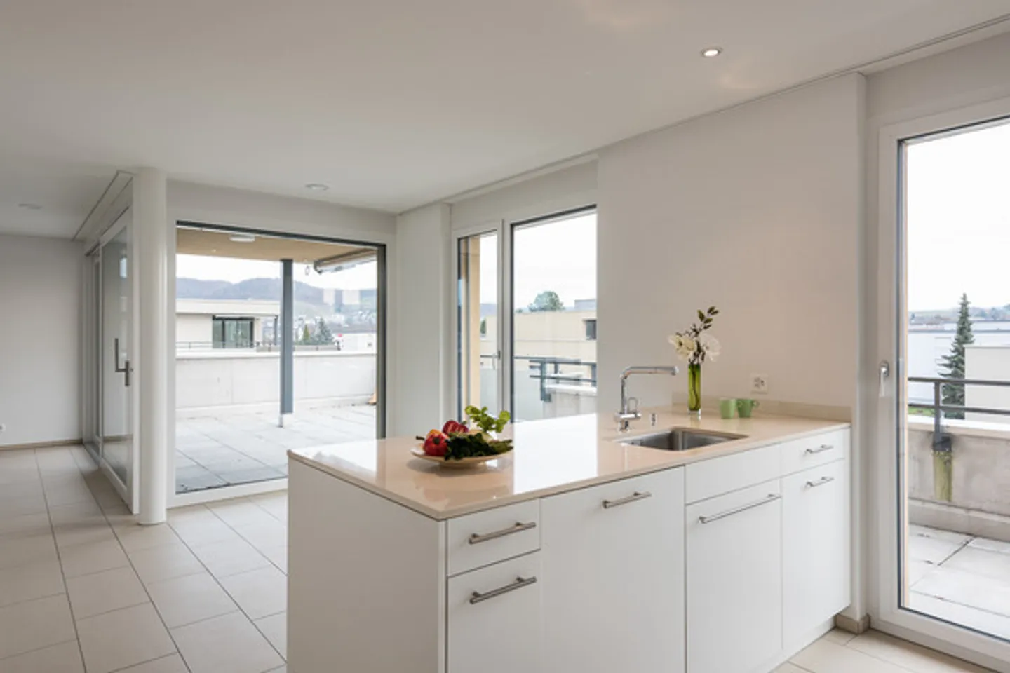 VIVRE LUXUEUSEMENT AU-DESSUS DES TOITS DE KLEINDÖTTINGEN - Photo 2 sur 12