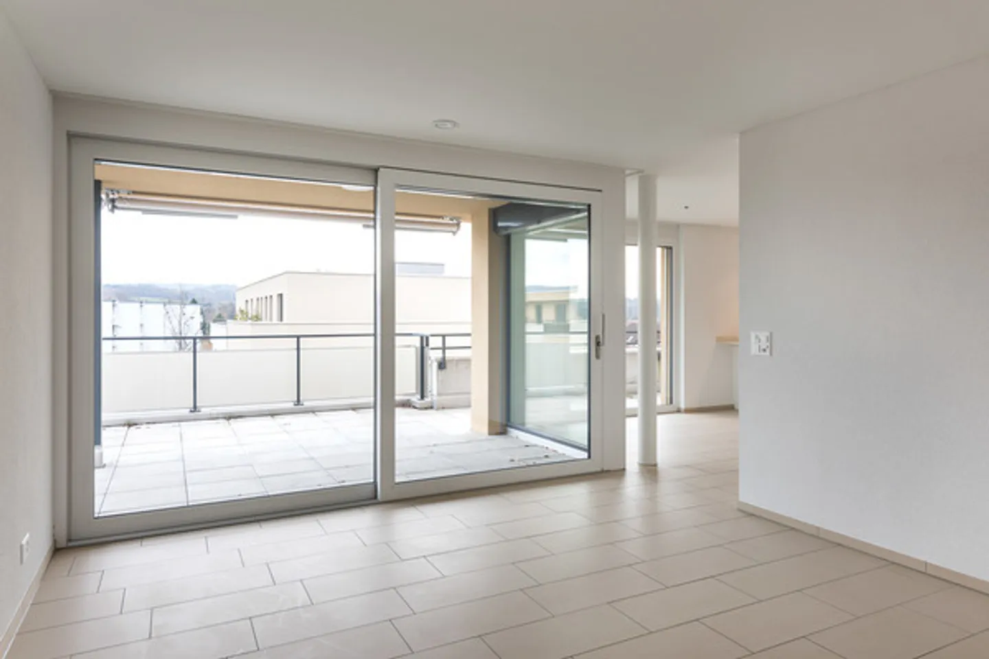 VIVRE LUXUEUSEMENT AU-DESSUS DES TOITS DE KLEINDÖTTINGEN - Photo 4 sur 12