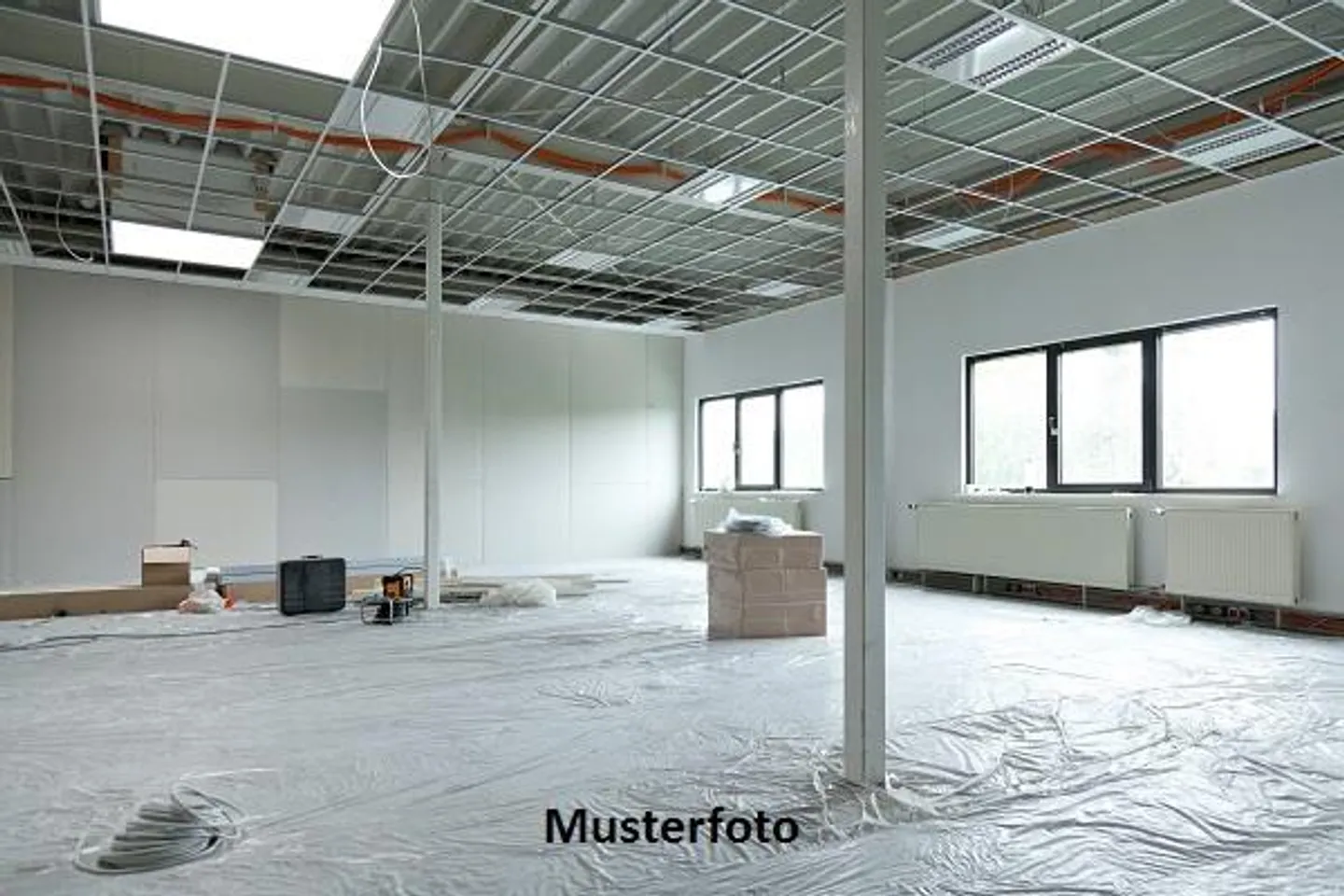 *Fabbricato Artigianale* - Photo 1 of 13