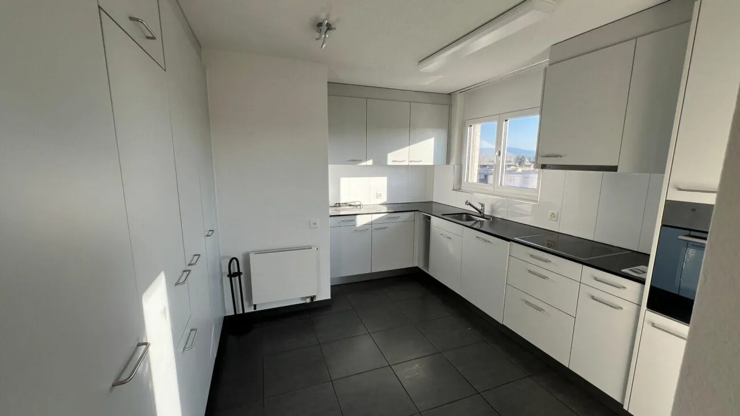 4.5-room attic apartment - Photo 8 of 11