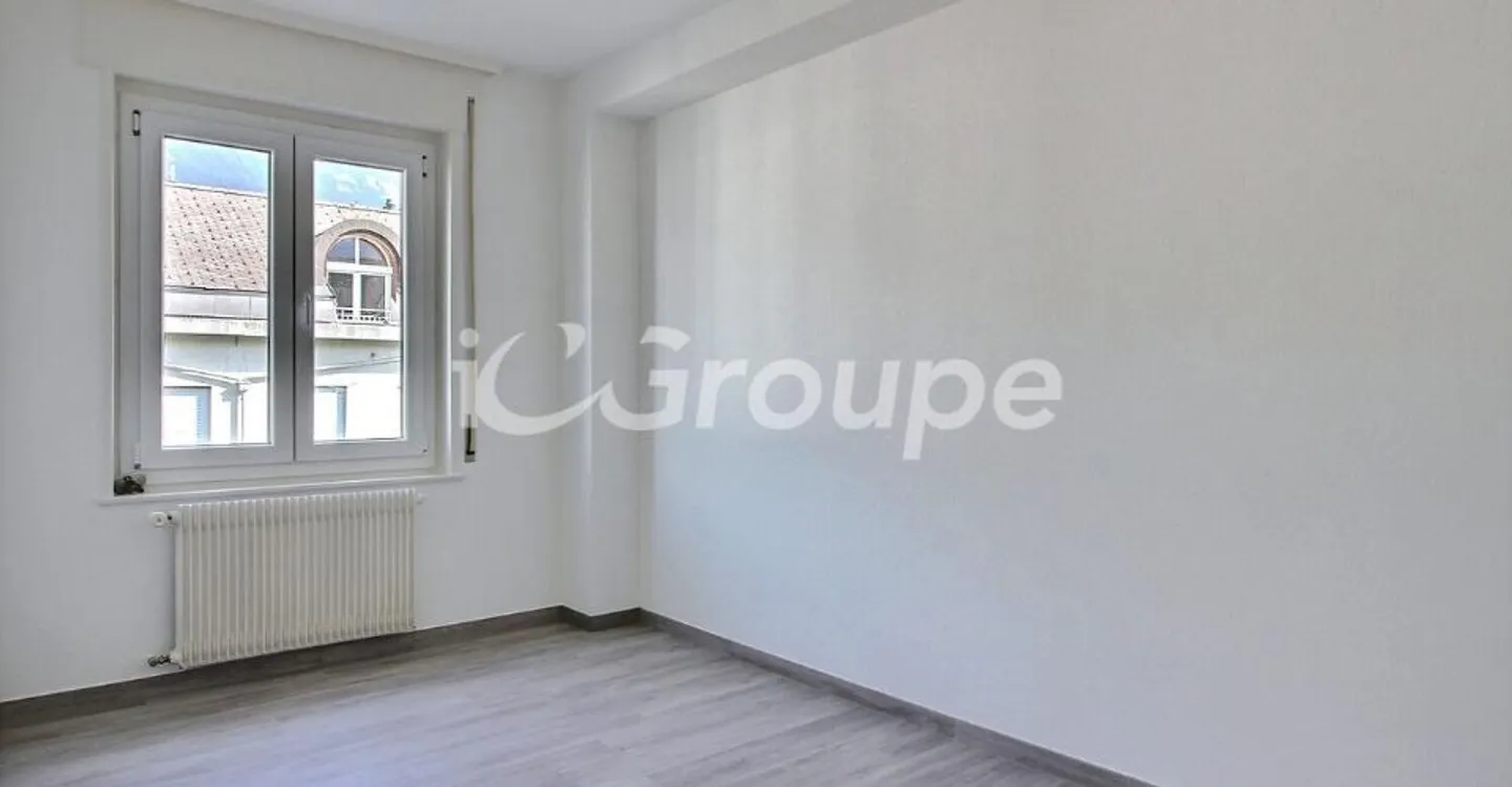 Bell'appartamento ristrutturato di 3,5 locali in affitto a Sion - Foto 5 di 6