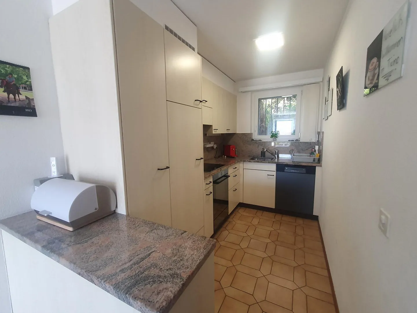 Appartement meublé de 2 pièces avec piscine, jacuzzi et sauna - Photo 7 sur 19