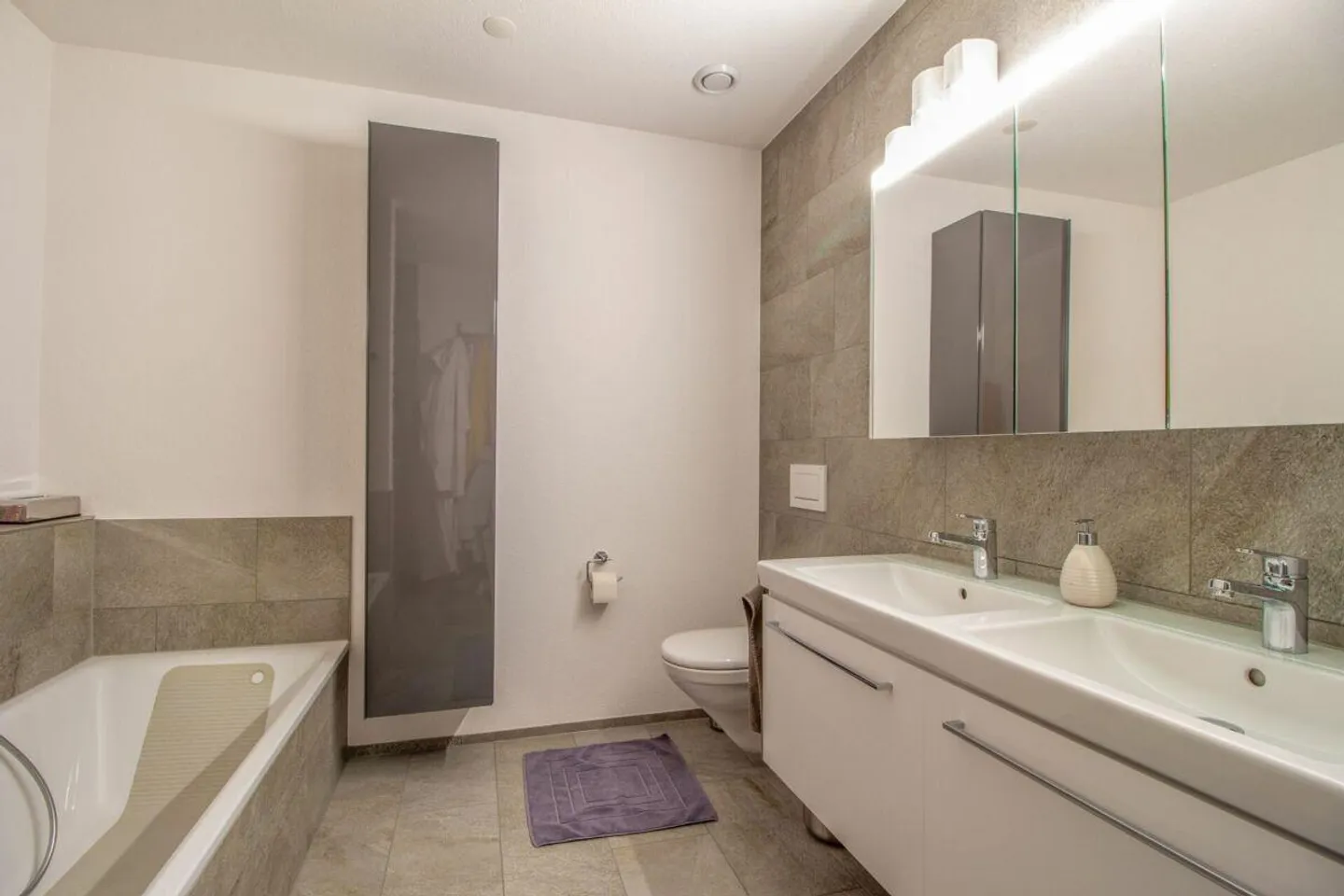 Modern and bright 3.5-room garden apartment in a tax-friendly area - Photo 16 of 19