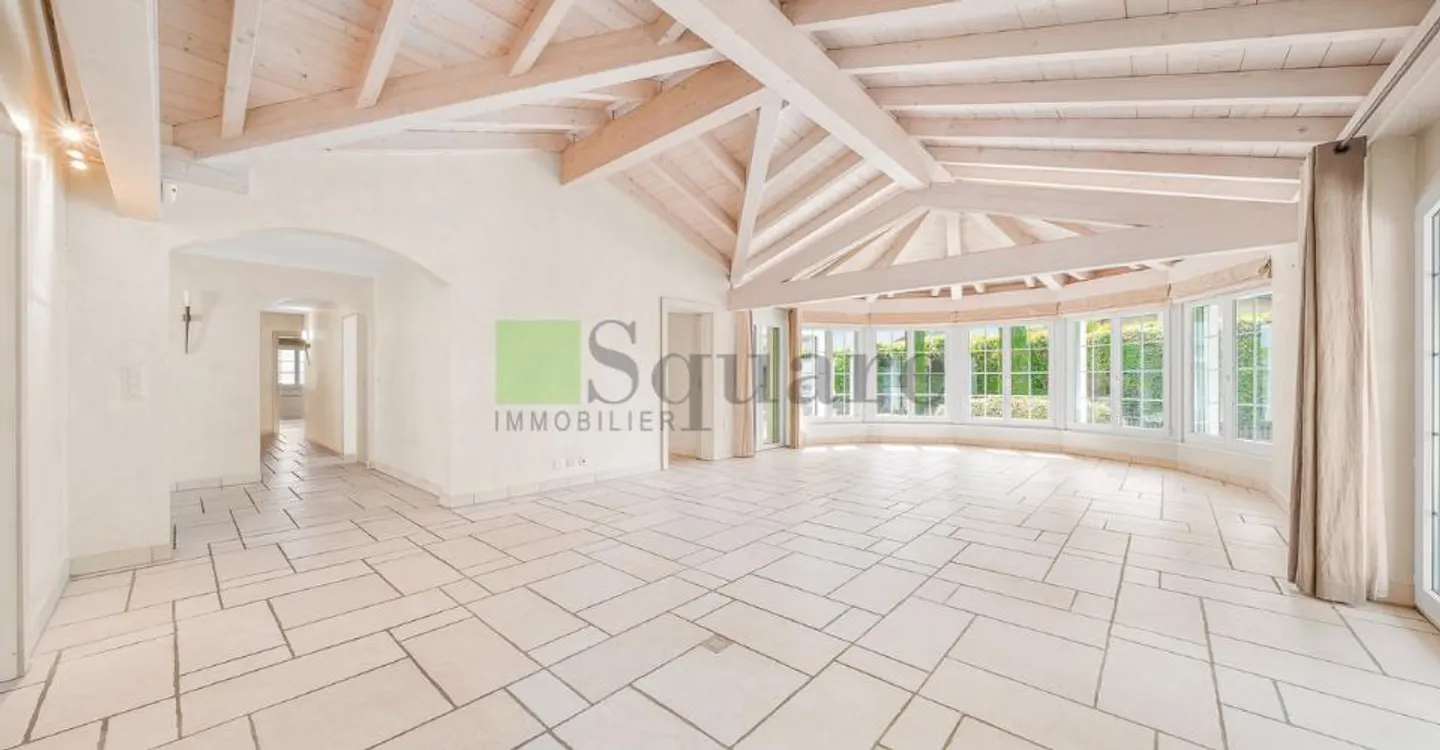 Außergewöhnliche provenzalische Villa mit Pool in Fully - Foto 4 von 12