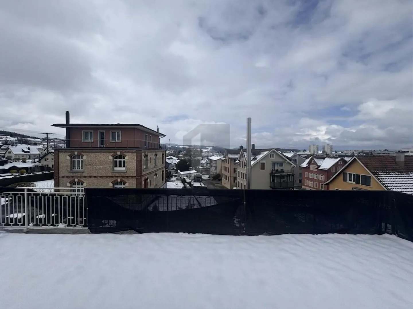 ZENTRAL MIT DACHTERRASSE UND GARTEN - Photo 1 sur 6