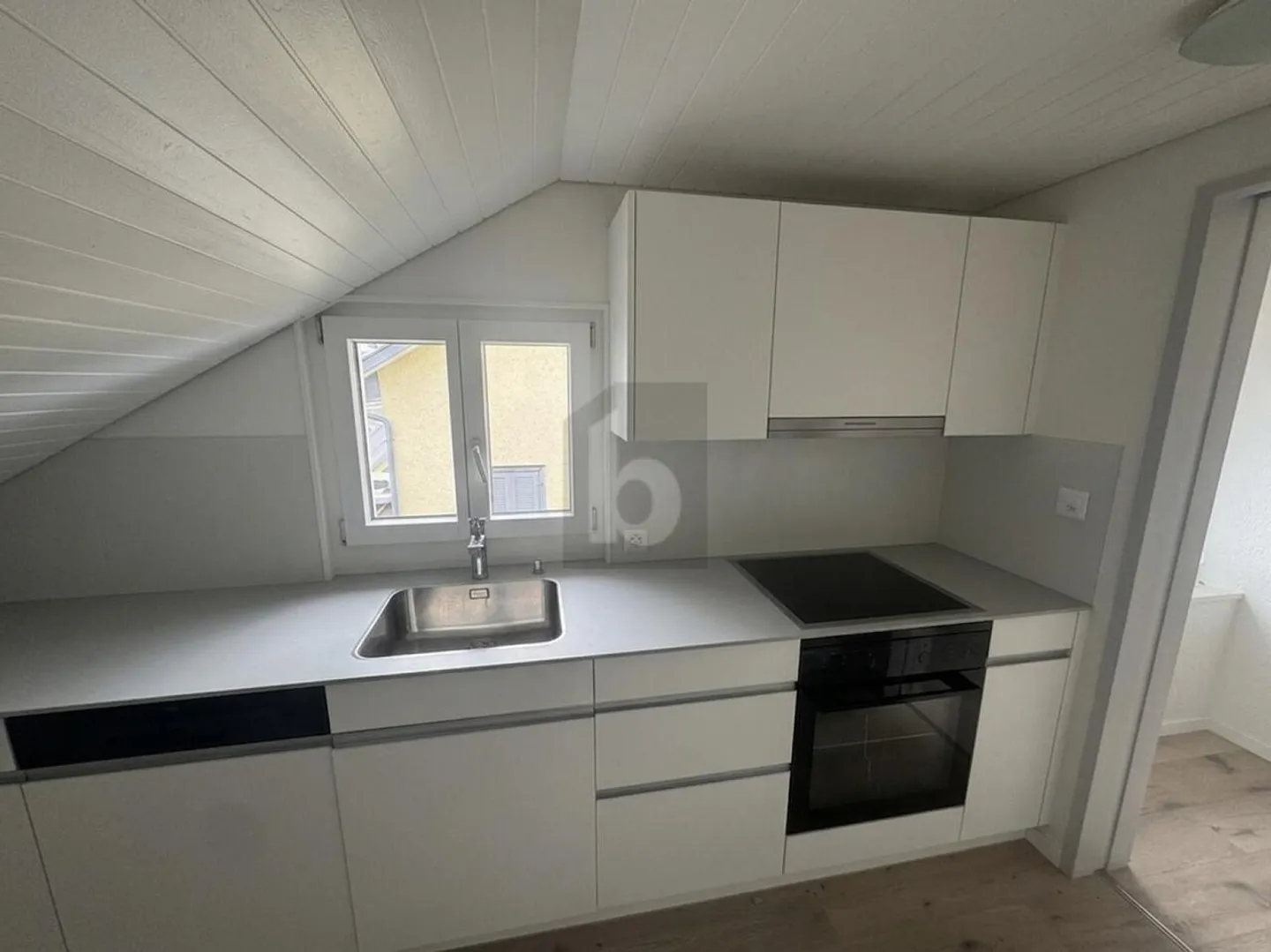 ZENTRAL MIT DACHTERRASSE UND GARTEN - Photo 2 sur 6