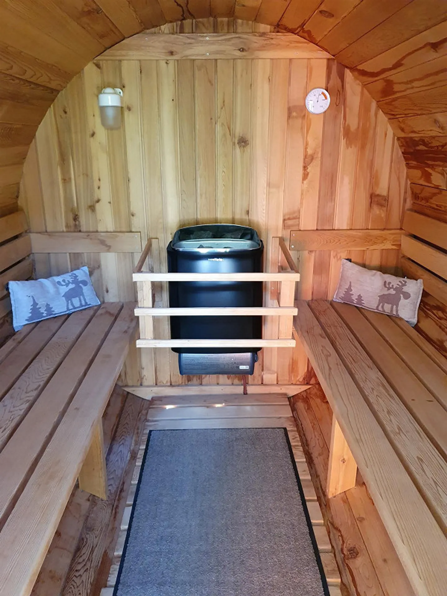 Appartement meublé de 2 pièces avec piscine, jacuzzi et sauna - Photo 13 sur 19