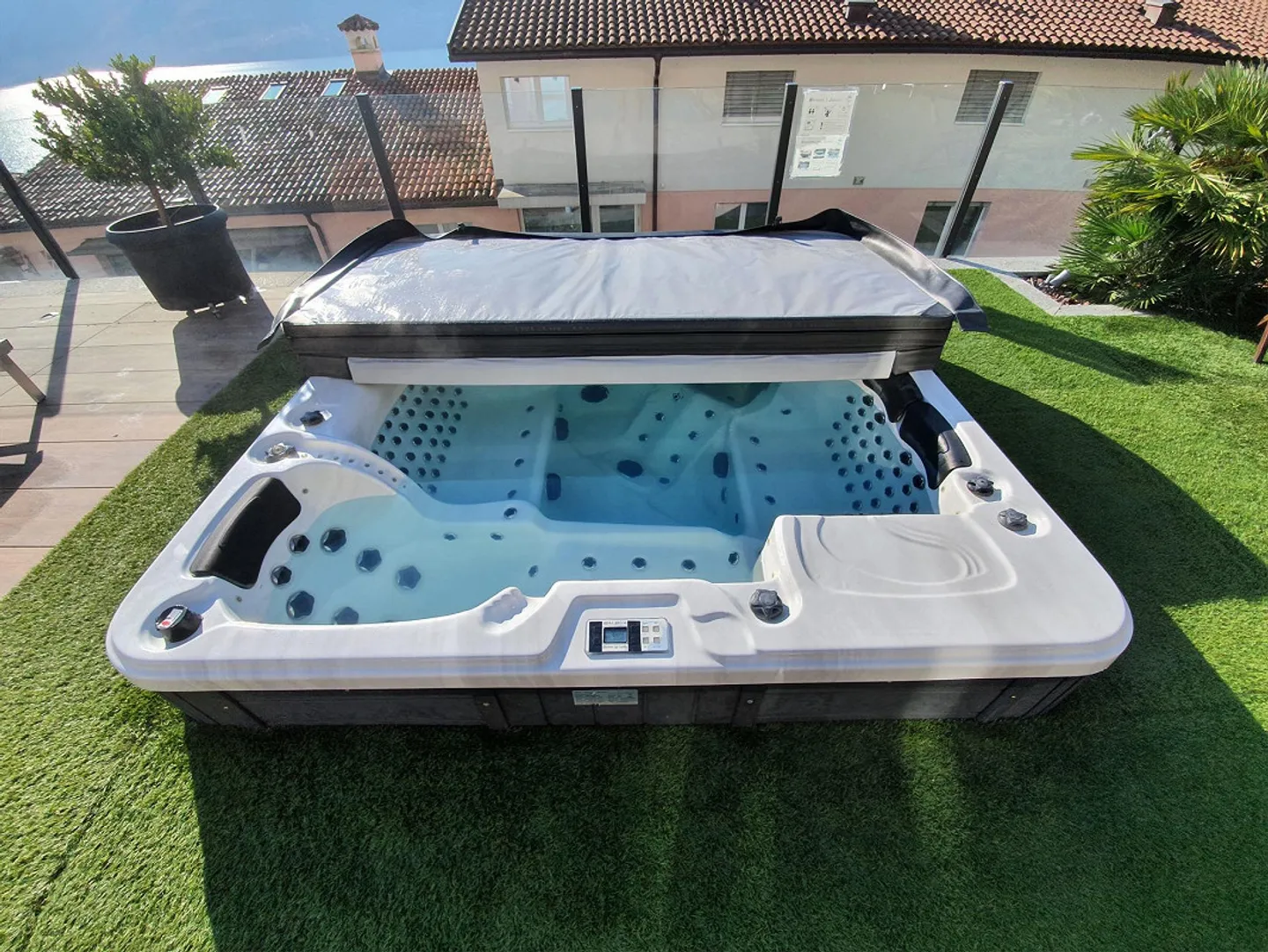 Appartement meublé de 2 pièces avec piscine, jacuzzi et sauna - Photo 14 sur 19
