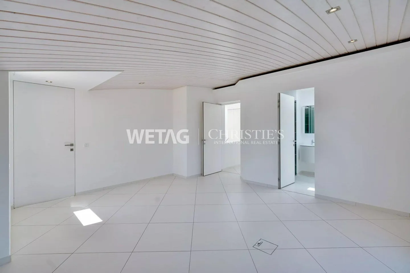 Ascona: Elegante attico di lusso con ampie terrazze in posizione centrale in vendita - Foto 5 di 13