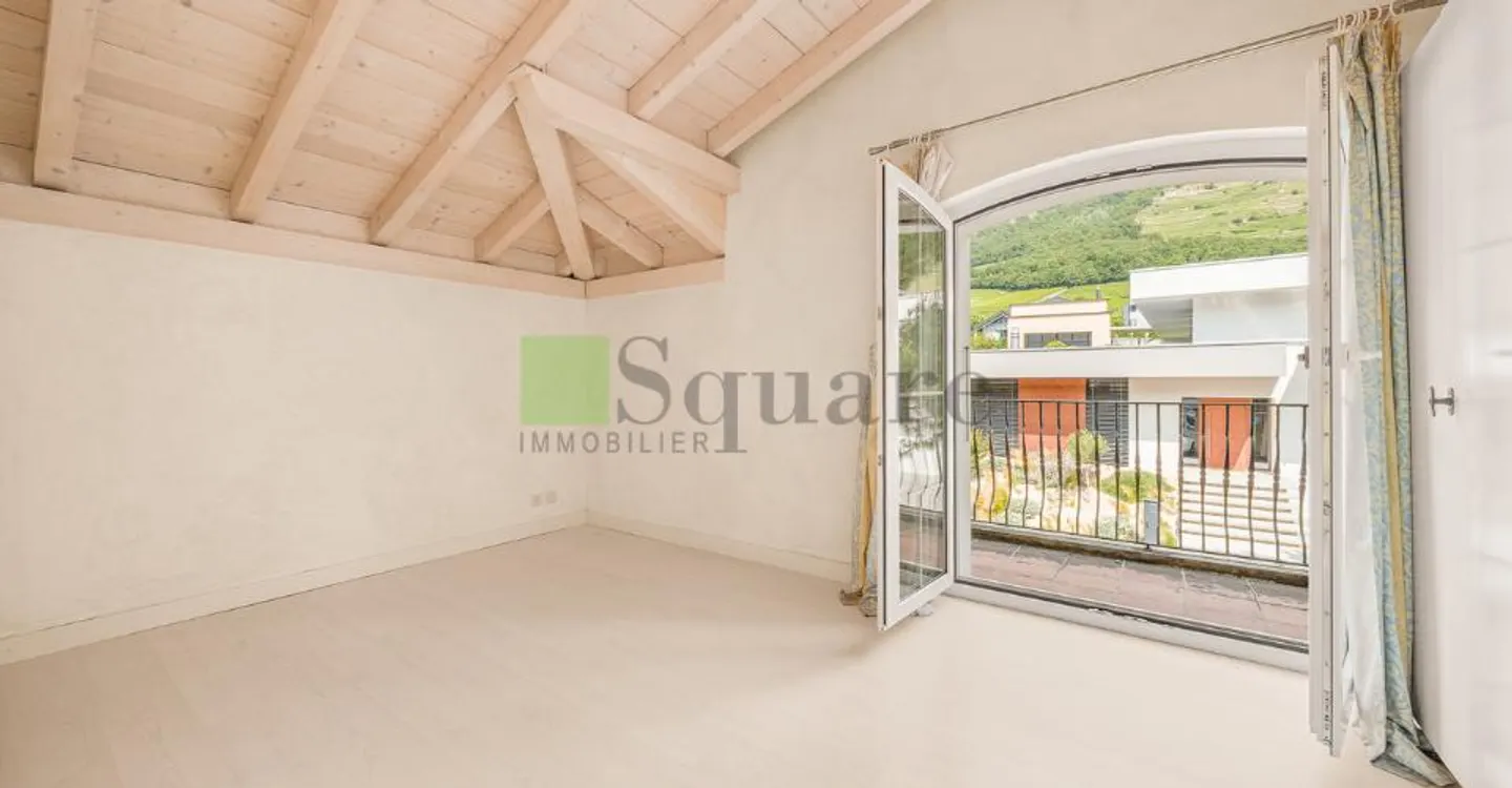 Außergewöhnliche provenzalische Villa mit Pool in Fully - Foto 9 von 12