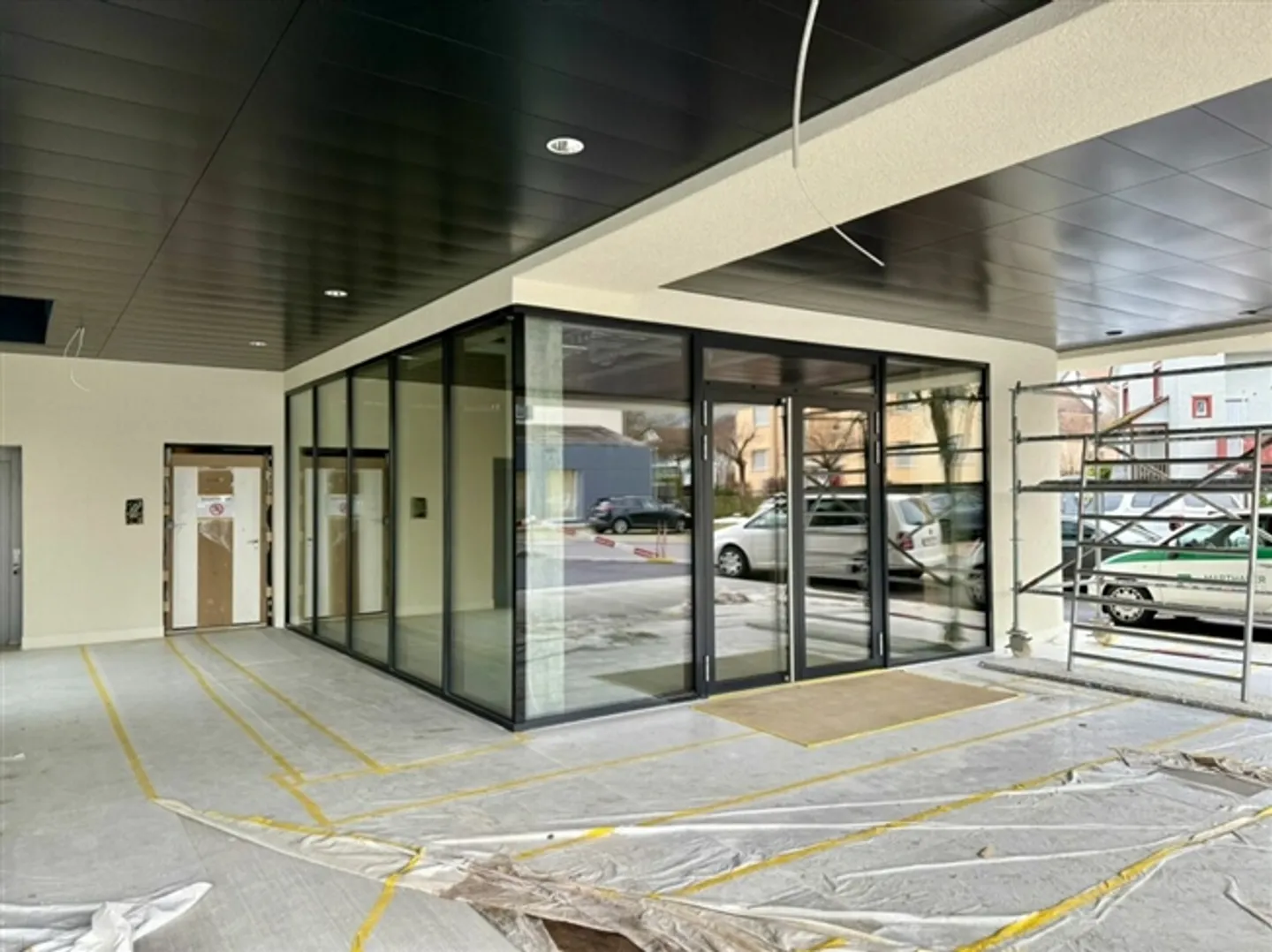 Spazio commerciale o per uffici attraente nel centro di Sirnach - Foto 2 di 6