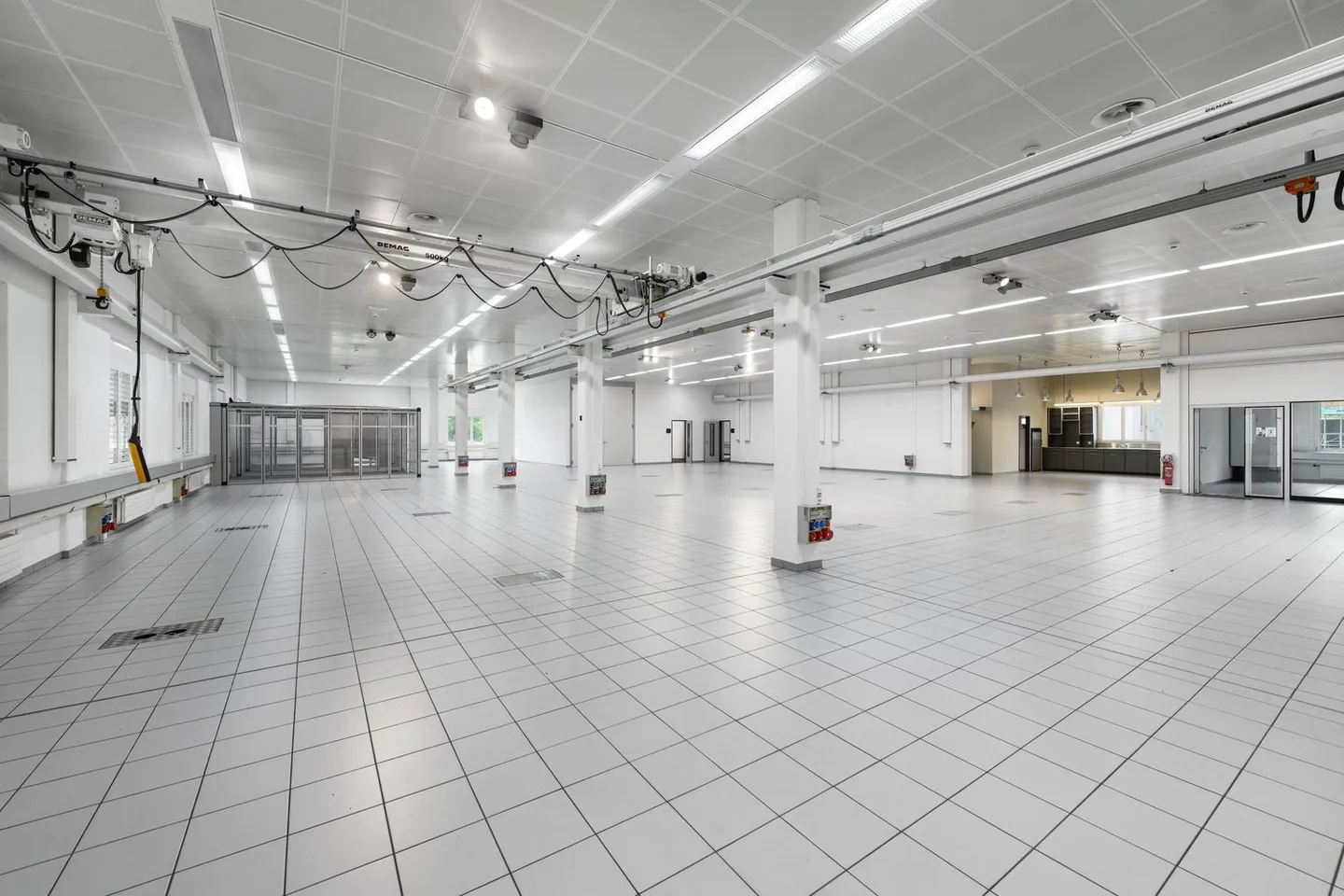 STORIE NASCONO NEL CUBO - Edificio H - Foto 5 di 19