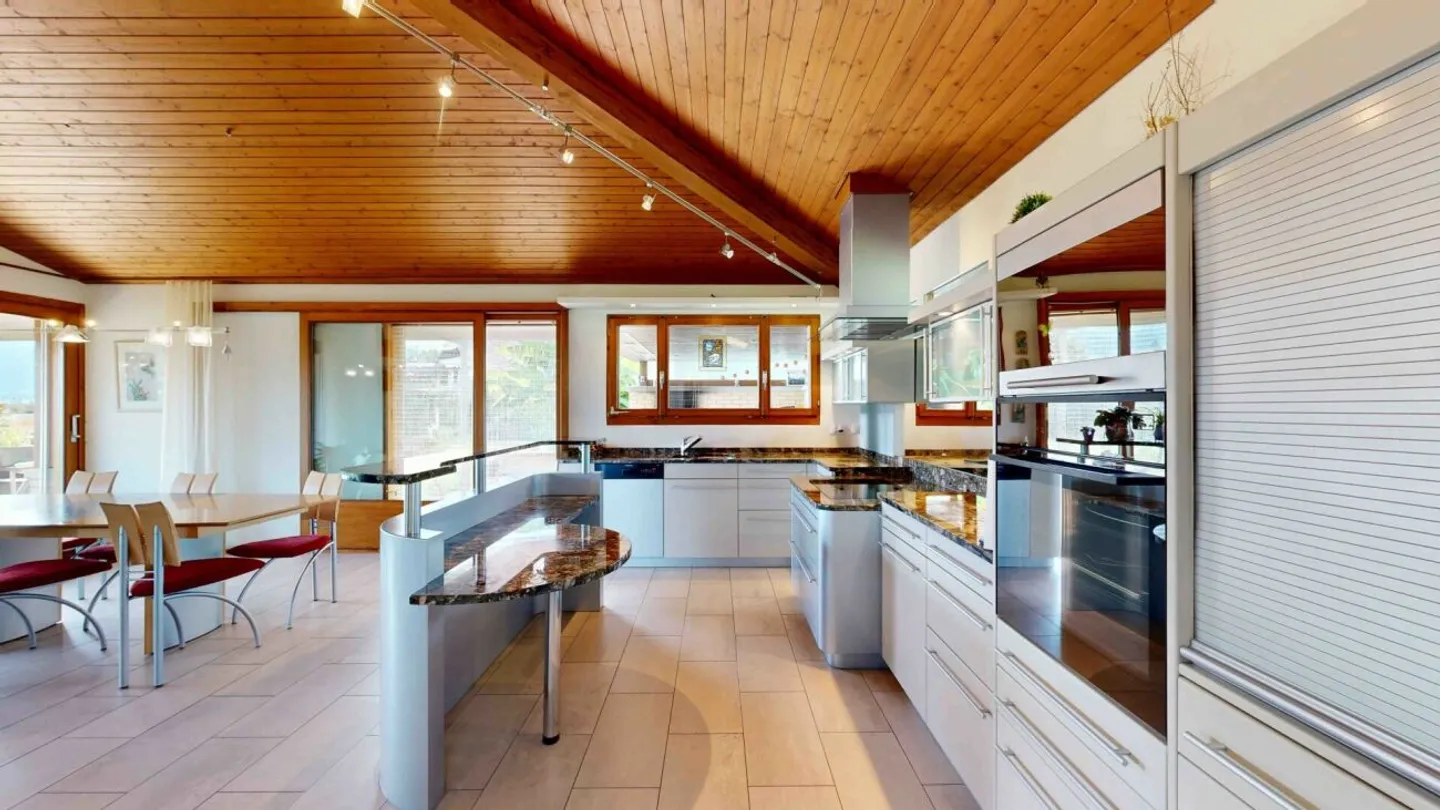 Villa with breathtaking Alpine view - Photo 7 of 13