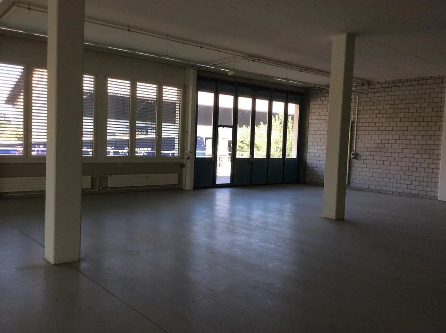 ESPACE COMMERCIAL ATTRACTIF AVEC LOCATAIRE EXISTANT - OPPORTUNITÉ D'INVESTISSEMENT... - Photo 14 sur 14