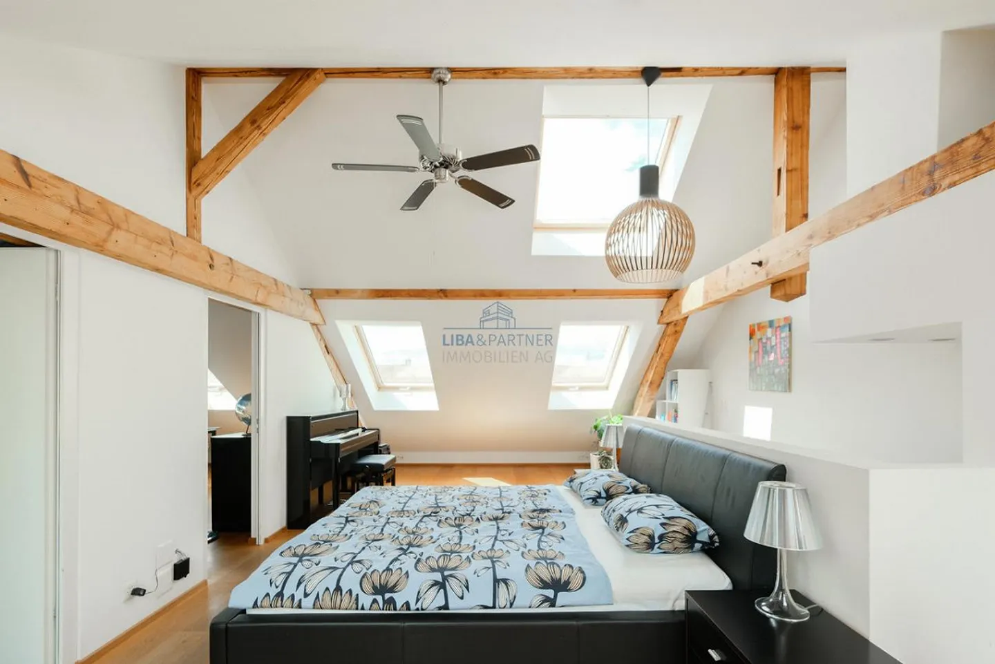 Geräumiges Penthouse mit Aussicht - Foto 10 von 13