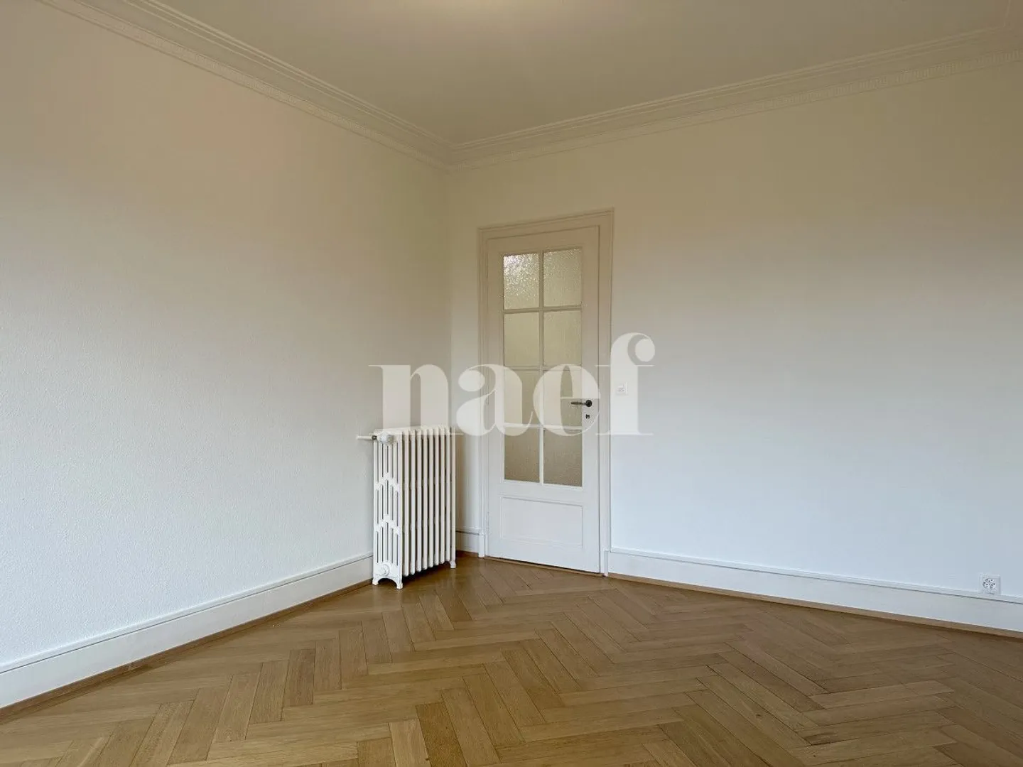 3.5 Room Apartment - Photo 8 of 13