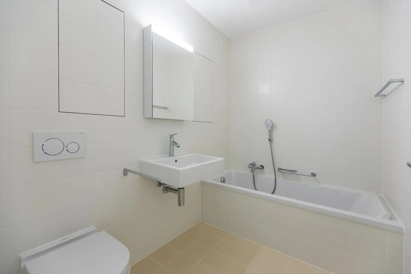 4.5 Room Apartment - Photo 10 of 10