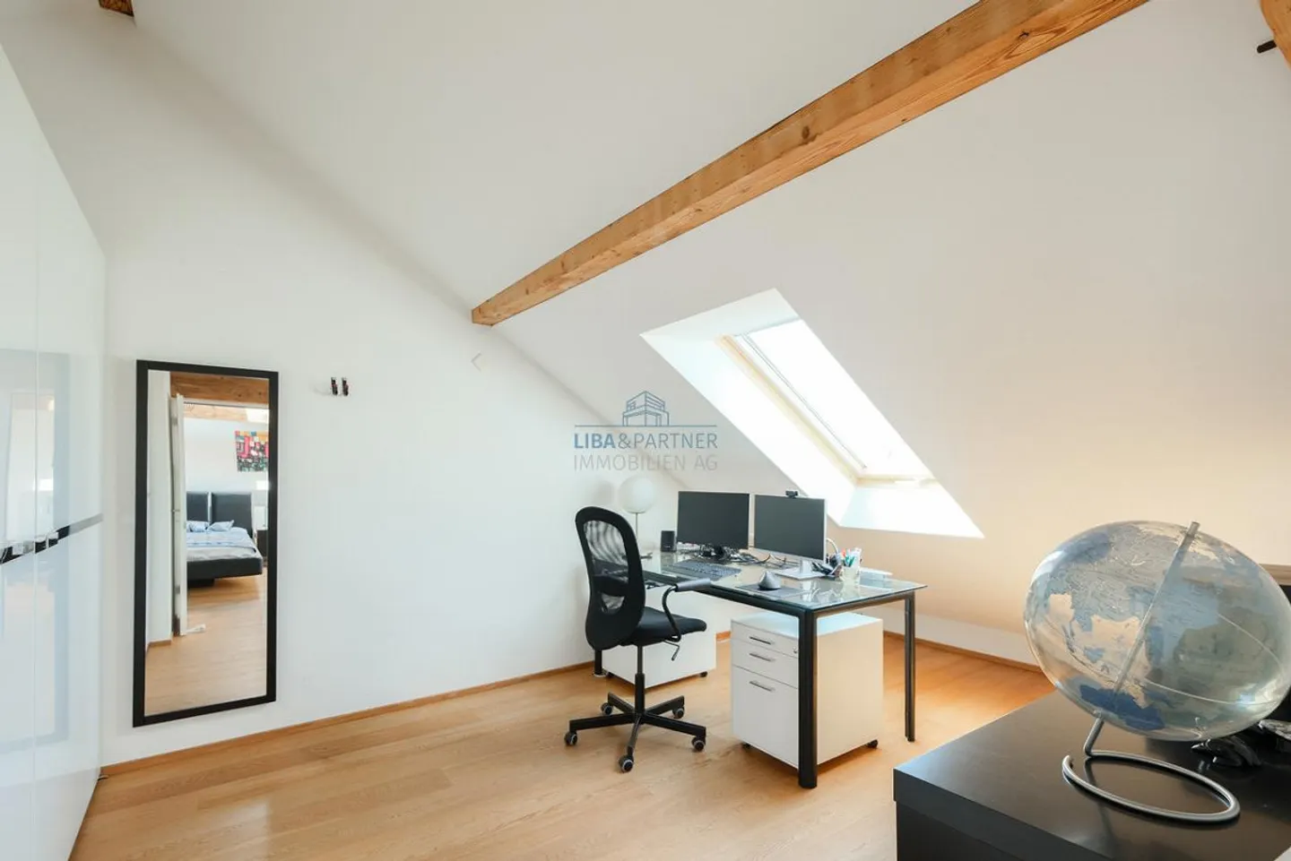 Geräumiges Penthouse mit Aussicht - Foto 11 von 13