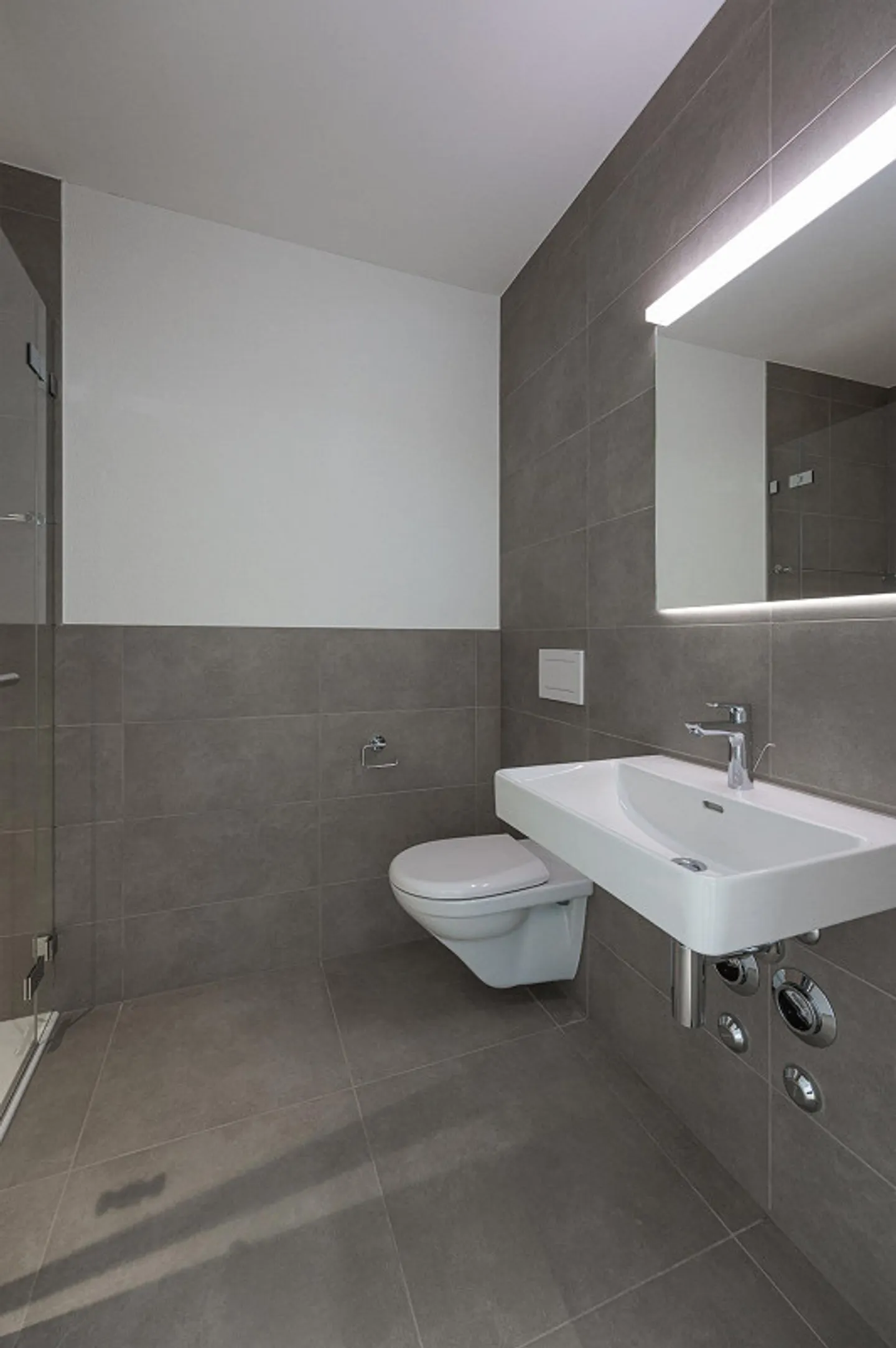 Modern 2.5-room apartment in Kaiseraugst - Photo 2 of 3