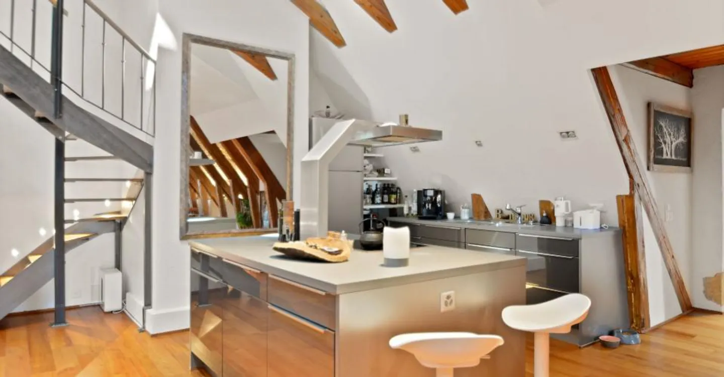 Außergewöhnliche Wohnung im Herzen des Château de Peseux - Foto 7 von 15