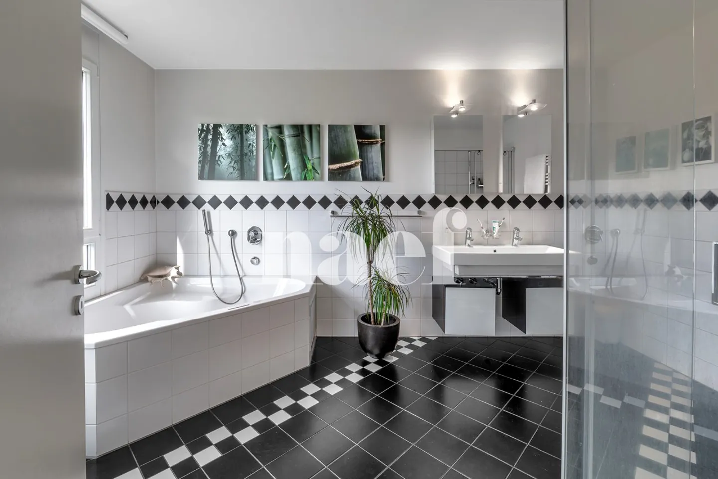 Magnifique appartement en duplex avec terrasse et jardin - Photo 11 sur 13