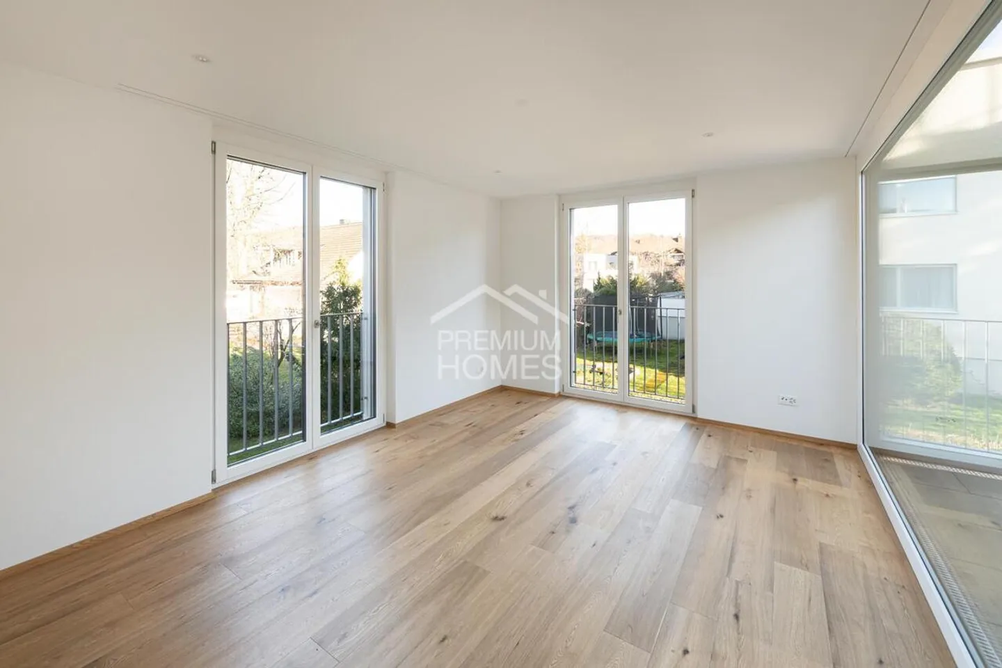 Appartement moderne avec terrasse - Photo 1 sur 13