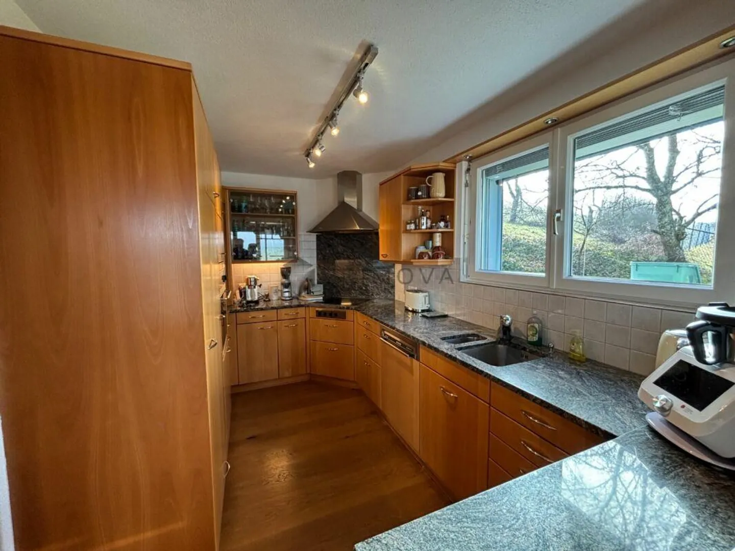 Unique single-family home seeks a new owner! - Photo 3 of 9