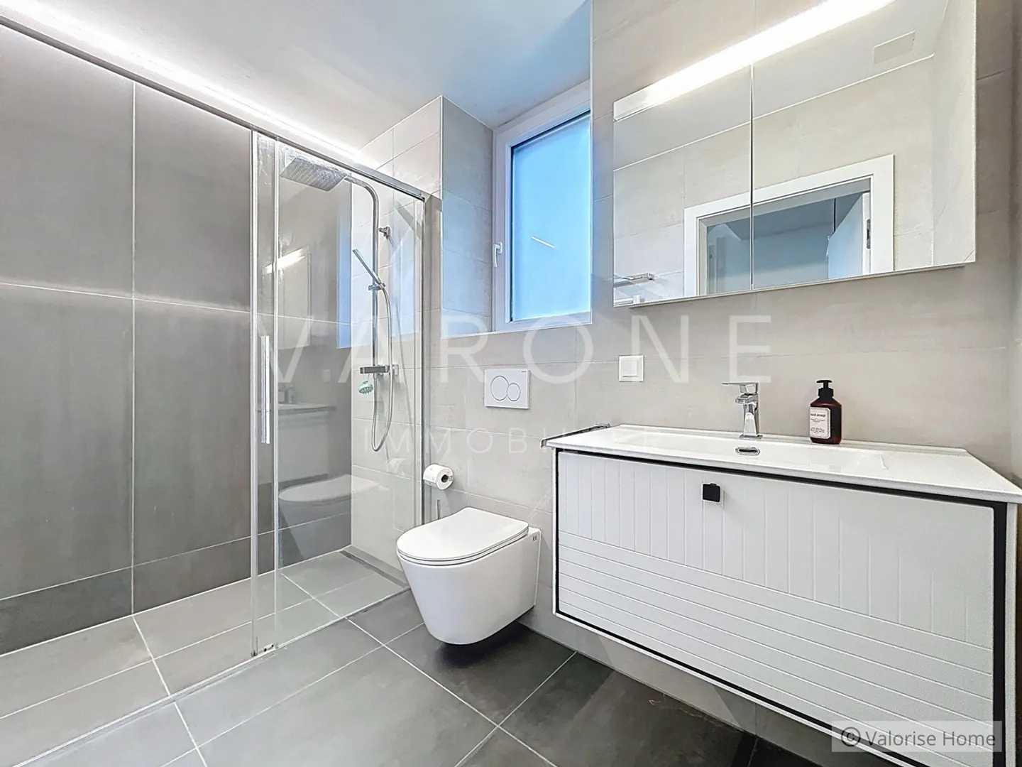 Maison jumelée moderne - Photo 5 sur 15
