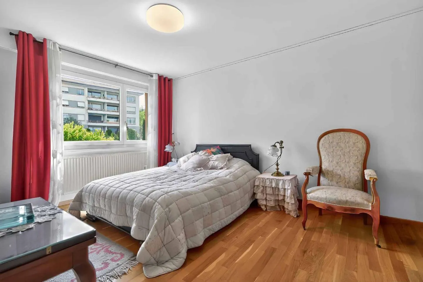Top floor - 6 rooms with private elevator and large terrace - Photo 11 of 13