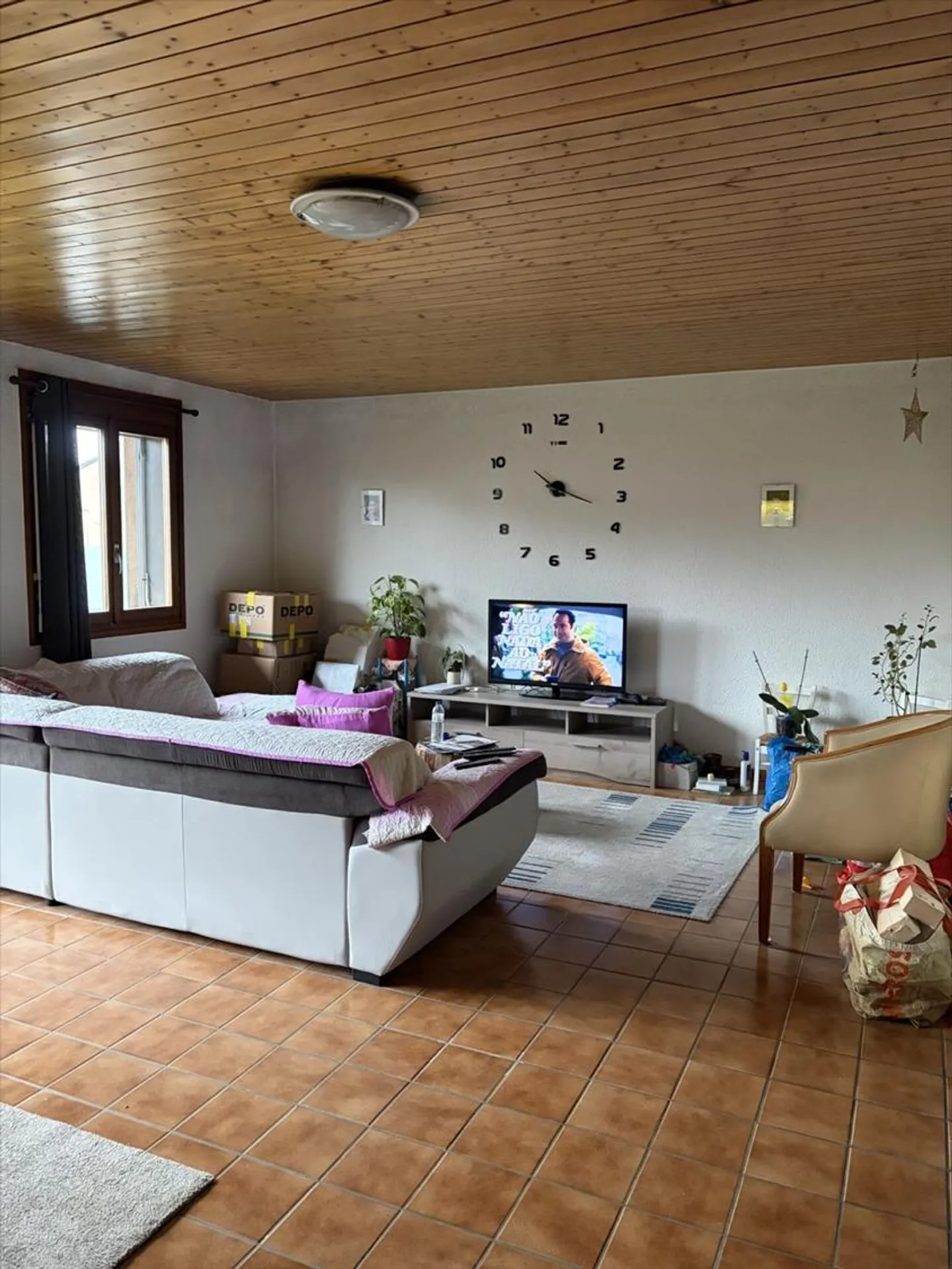 Tranquillo appartamento di 4.5 locali in un piccolo comune - Foto 3 di 5