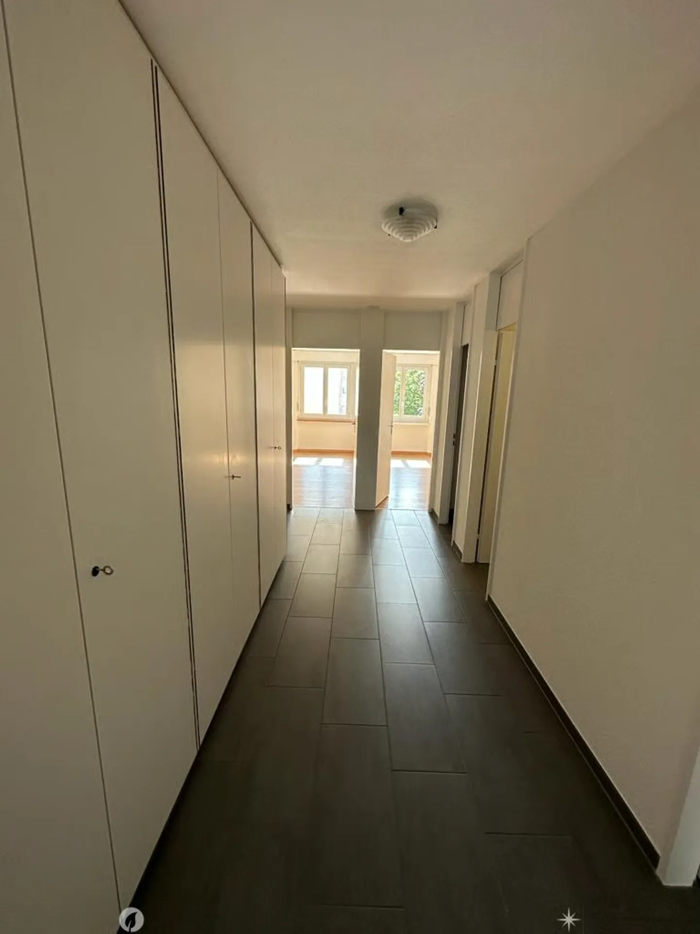 Appartement de 3.5 pièces dans un endroit calme - Photo 4 sur 9