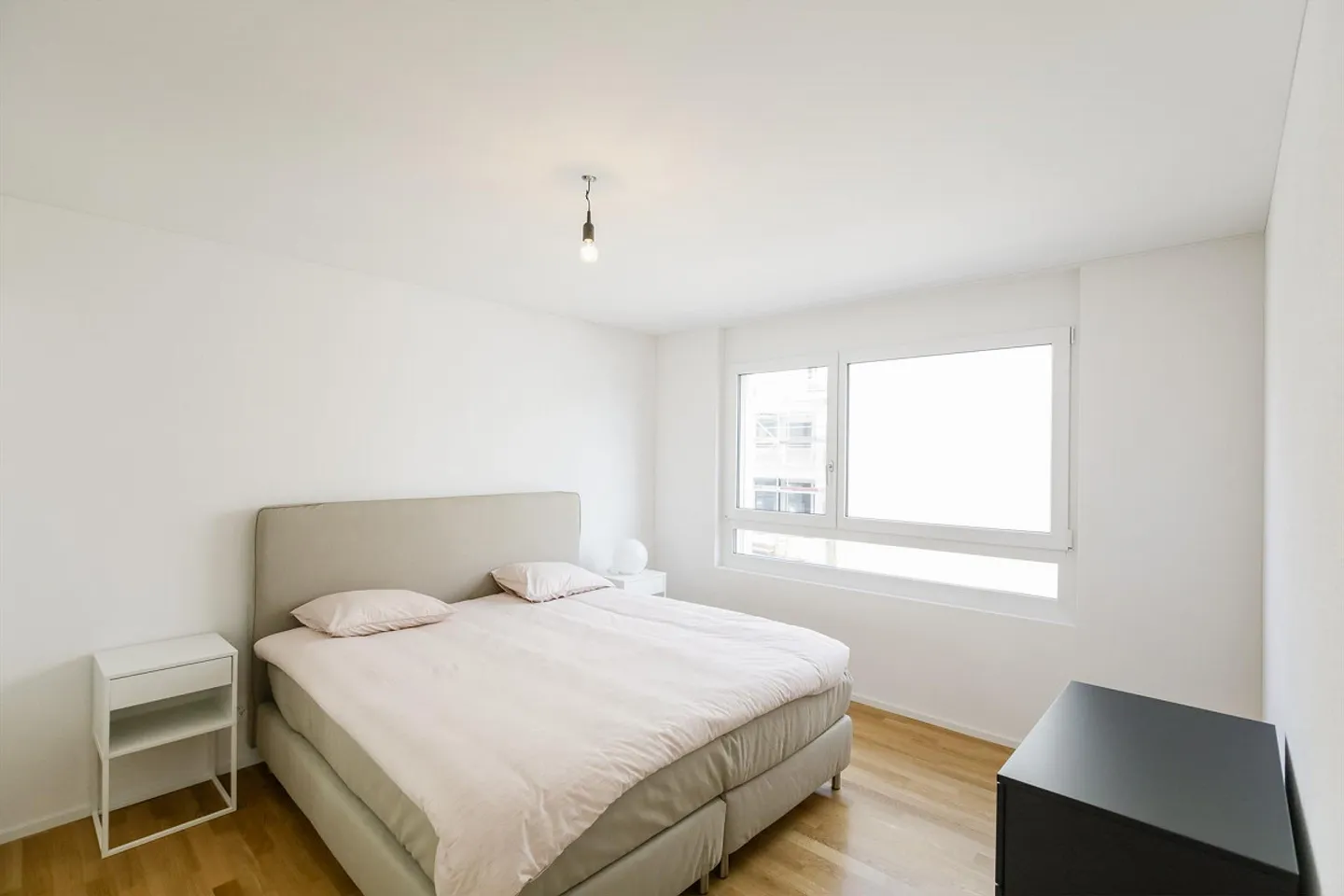 Moderne, lichtdurchflutete 3.5-Zimmer-Wohnung - Foto 6 von 8