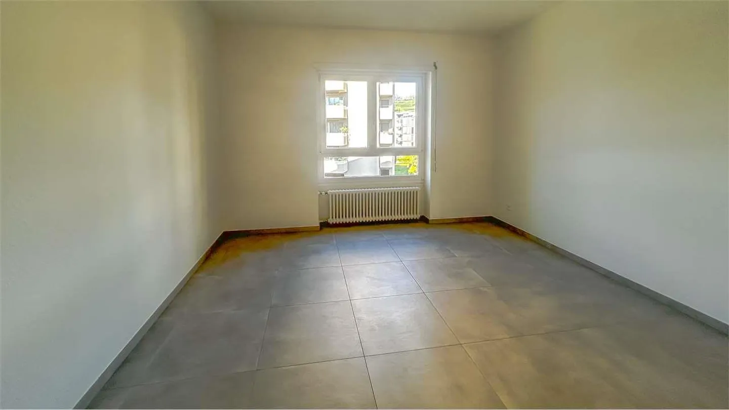3-room apartment with open view - Photo 8 of 8