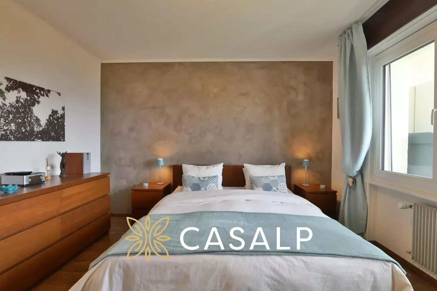 Appartement ensoleillé avec grand balcon - Photo 6 sur 13